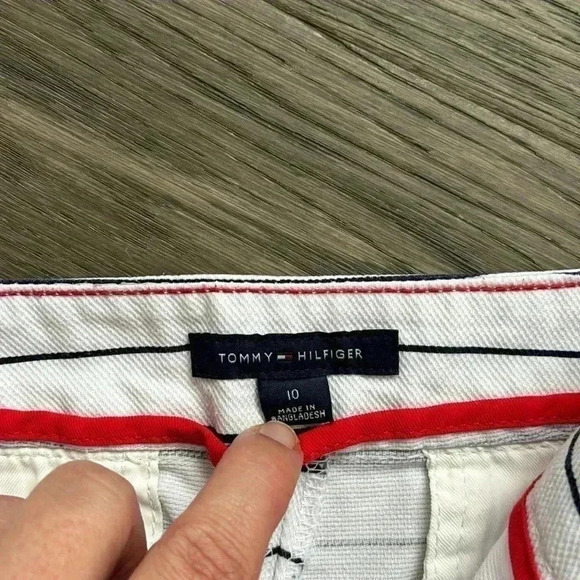Tommy Hilfiger | White  striped sailer nautical shorts - Picture 6 of 11